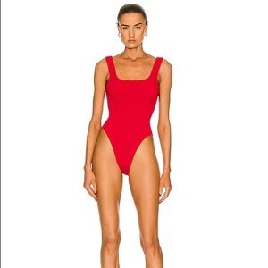 Hunza G Square Neck Swimsuit - Red